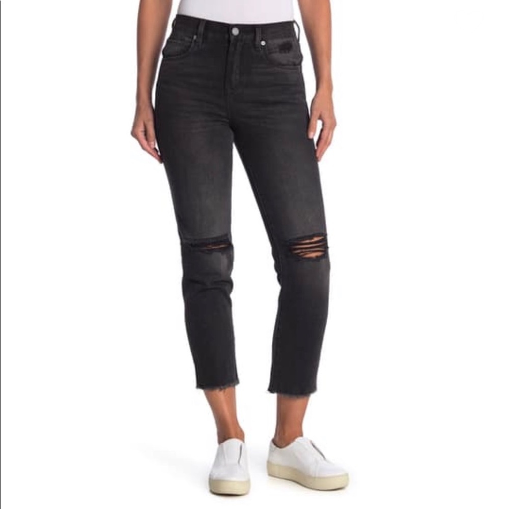 Blank NYC Under My Thumb Madison Distressed Fray Crop Skinny Jeans